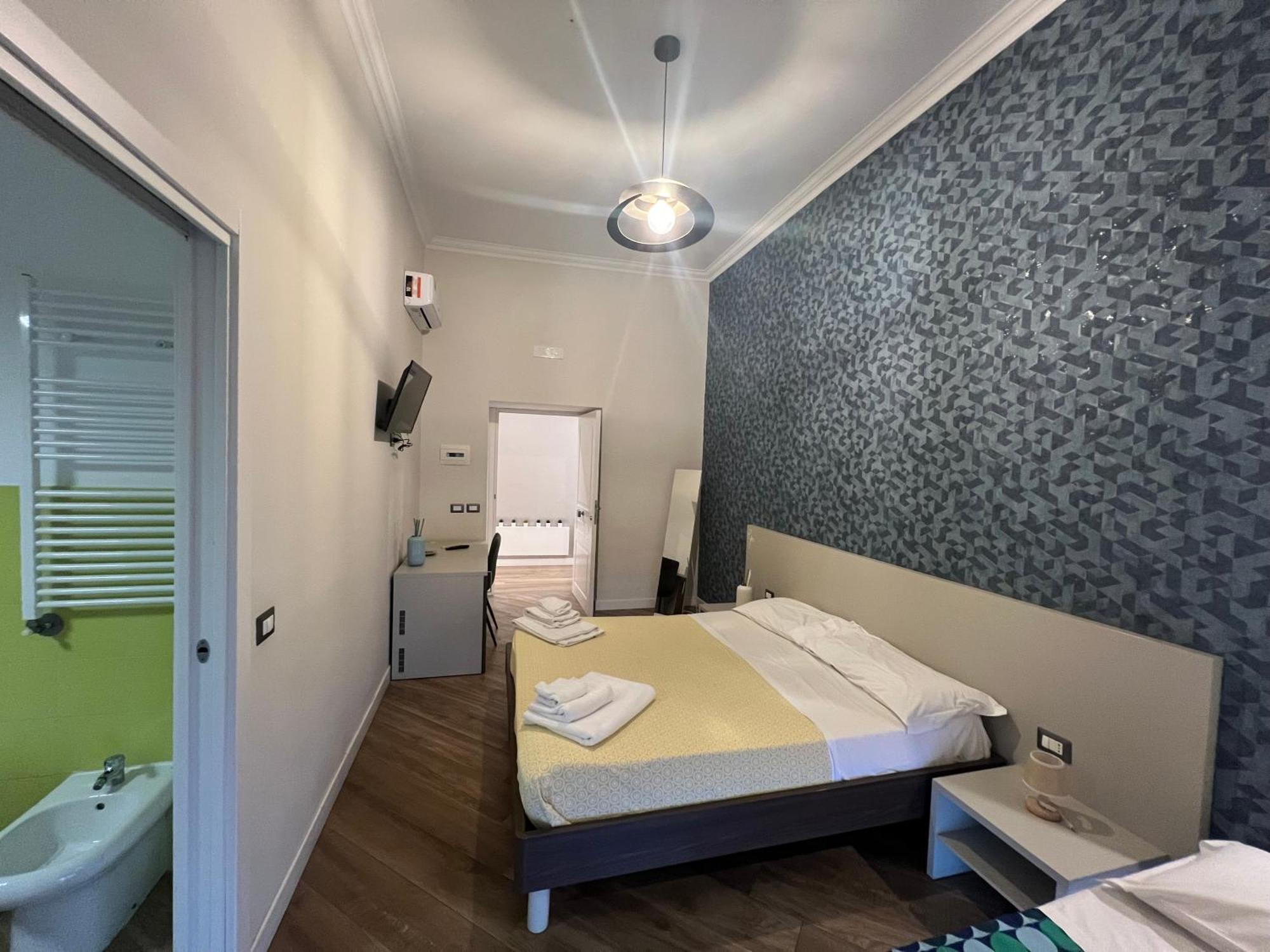 נאפולי Rooms Garibaldi מראה חיצוני תמונה