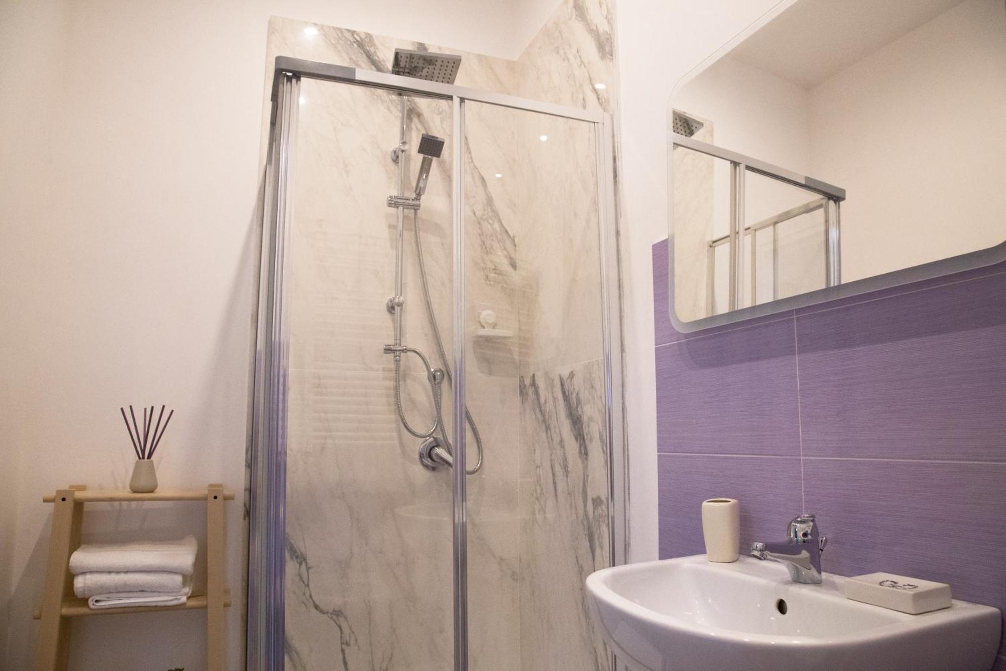 נאפולי Rooms Garibaldi מראה חיצוני תמונה