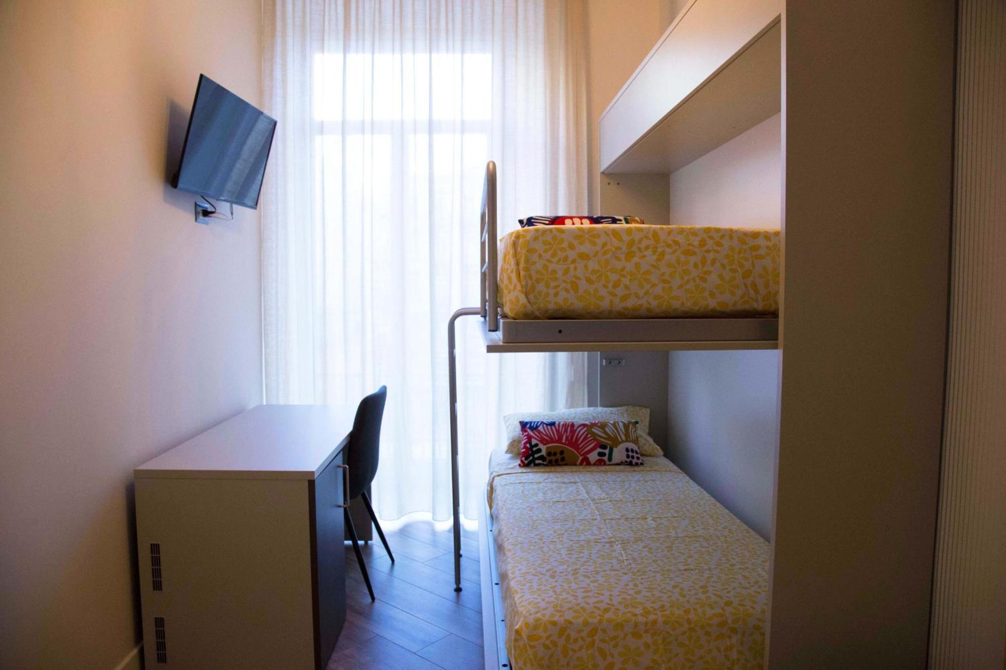 נאפולי Rooms Garibaldi מראה חיצוני תמונה