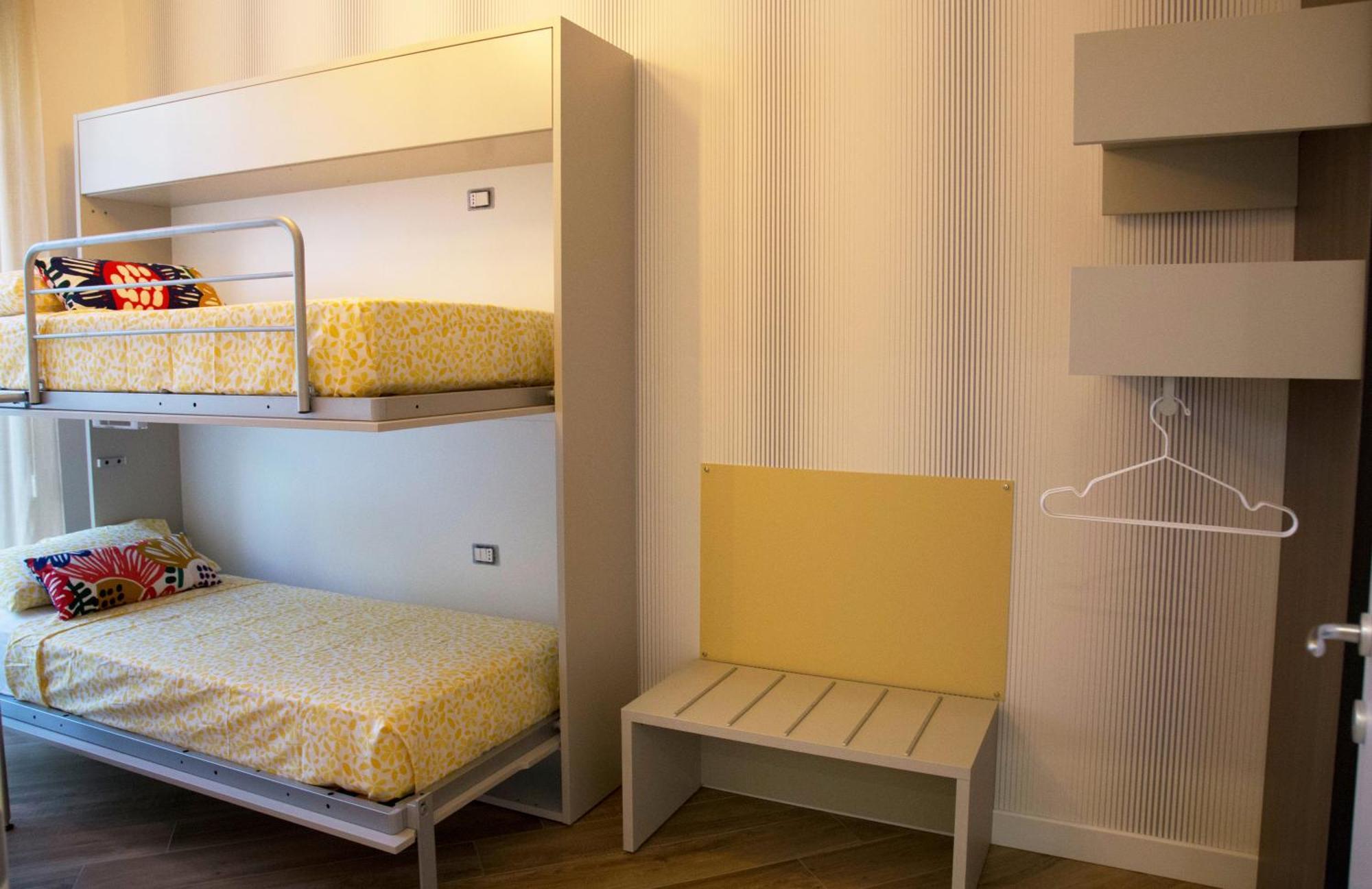 נאפולי Rooms Garibaldi מראה חיצוני תמונה