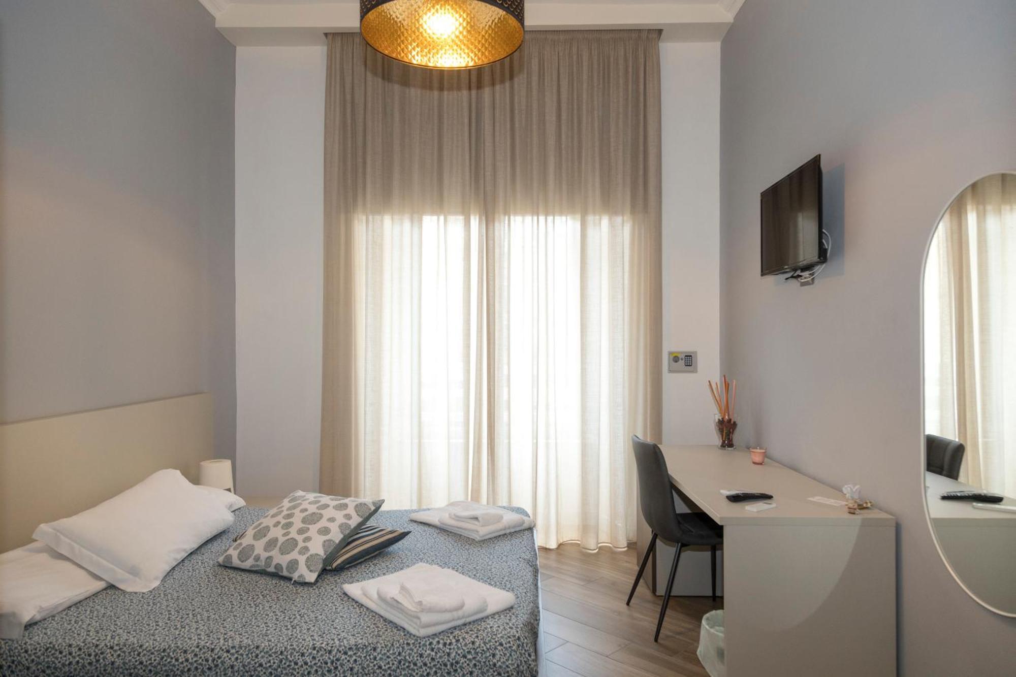 נאפולי Rooms Garibaldi מראה חיצוני תמונה