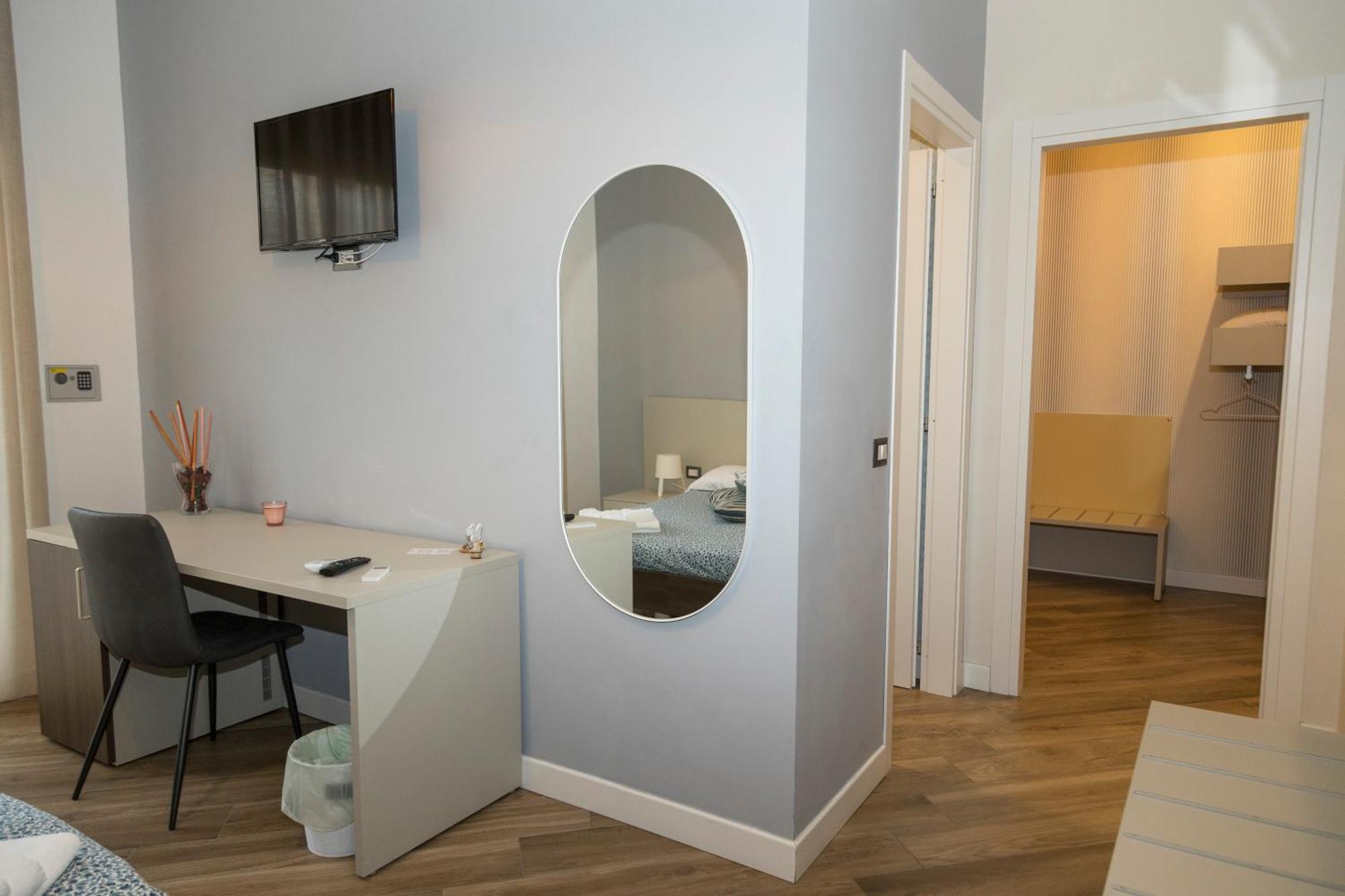 נאפולי Rooms Garibaldi מראה חיצוני תמונה